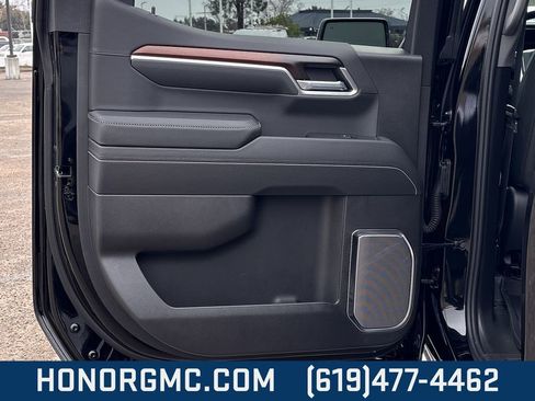 Used 2026 GMC Sierra 1500 Denali w/ Technology Package image 21