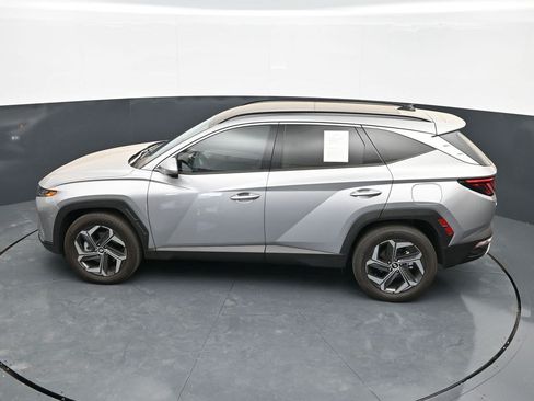 Used 2023 Hyundai Tucson Limited AWD/4WD image 25