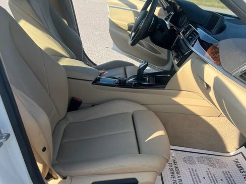 Used 2016 BMW 328i Sedan RWD image 14