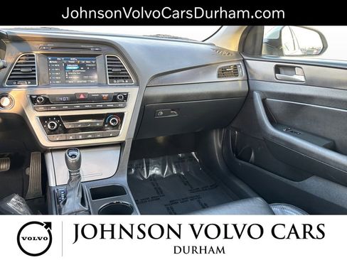 Used 2017 Hyundai Sonata Sport w/ Value Edition Package 02 image 9