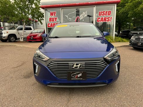 Used 2019 Hyundai Ioniq SEL FWD image 3