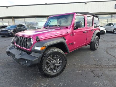 Used 2024 Jeep Wrangler Sport S image 2