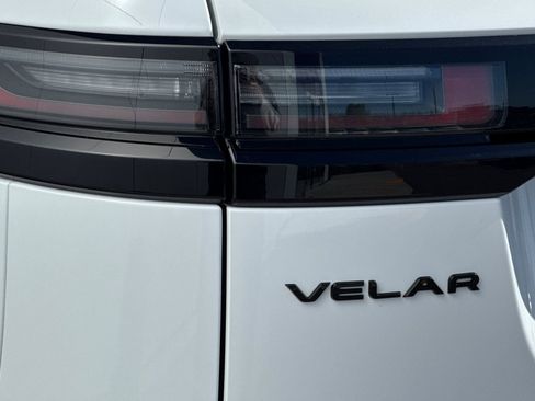 Used 2026 Land Rover Range Rover Velar Dynamic SE image 34