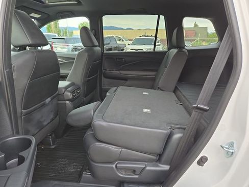 Used 2025 Honda Passport EX-L image 33