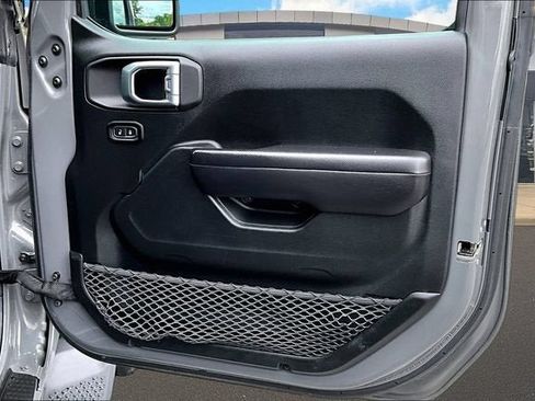 Used 2019 Jeep Wrangler Unlimited Sport S AWD/4WD image 19