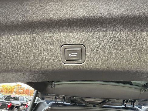 Certified 2023 Chevrolet Tahoe High Country image 32