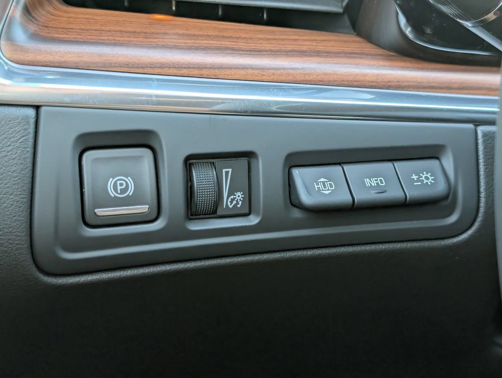 New 2026 Cadillac XT5 Premium Luxury w/ Driver Assist Package FWD image 36