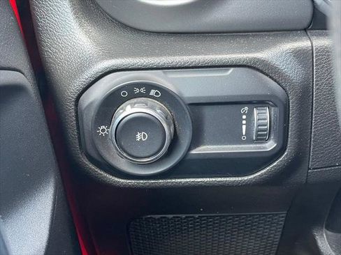 Certified 2023 Jeep Wrangler Sport AWD/4WD image 44