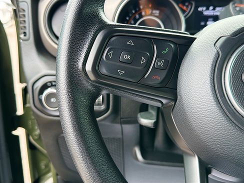 Used 2020 Jeep Wrangler Unlimited Sport image 35