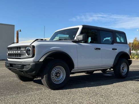 New 2025 Ford Bronco 4-Door image 79
