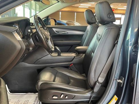 Used 2019 Cadillac XT5 Luxury image 11