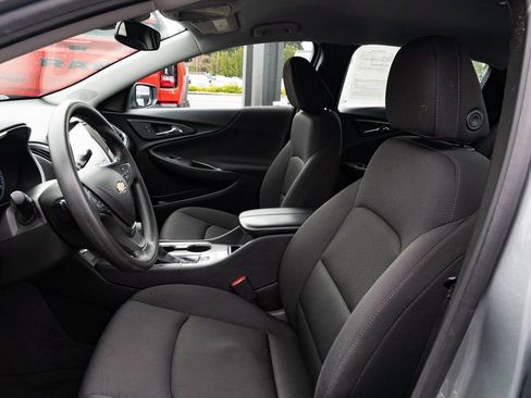 Used 2023 Chevrolet Malibu LT FWD image 17