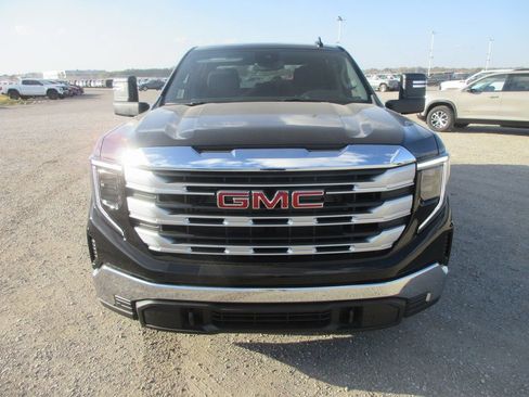 New 2026 GMC Sierra 1500 SLE w/ Max Trailering Package AWD/4WD image 10