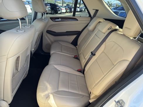 Used 2018 Mercedes-Benz GLE 350 image 33