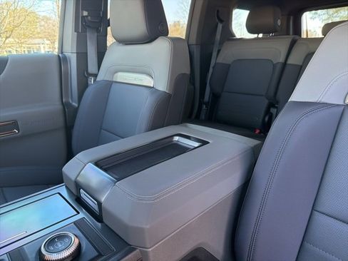 Used 2024 GMC Hummer EV 2X image 20