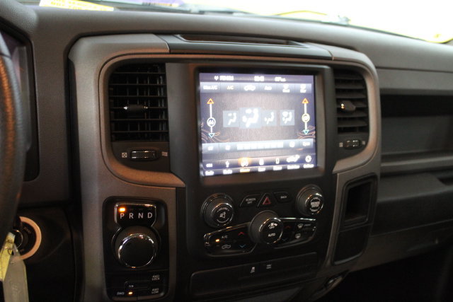 Used 2019 RAM 1500 Express w/ Wheel & Sound Group AWD/4WD image 19