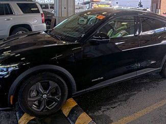 Used 2021 Ford Mustang Mach-E Select w/ Comfort/Technology Package video 1