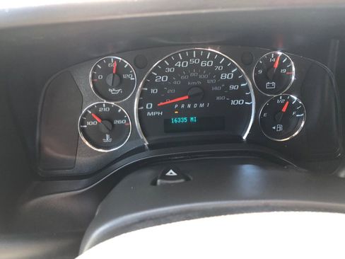 Used 2024 GMC Savana 2500 w/ Driver Convenience Package RWD image 33