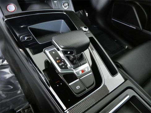 Used 2022 Audi SQ5 Prestige w/ Prestige Package image 20