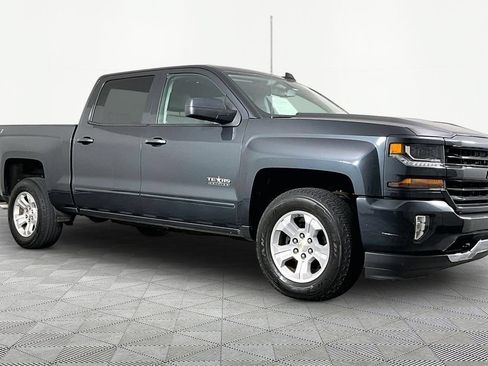 Certified 2018 Chevrolet Silverado 1500 LT w/ Texas Edition AWD/4WD image 2