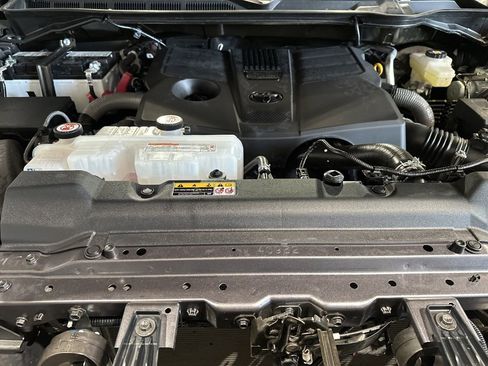 Certified 2025 Toyota Tundra SR5 w/ TRD Off-Road Package image 21