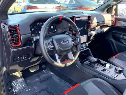 Used 2025 Ford Ranger Raptor image 15