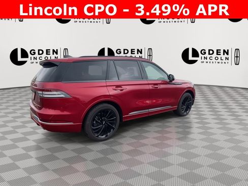 Certified 2025 Lincoln Aviator Reserve w/ Luxury Package image 8