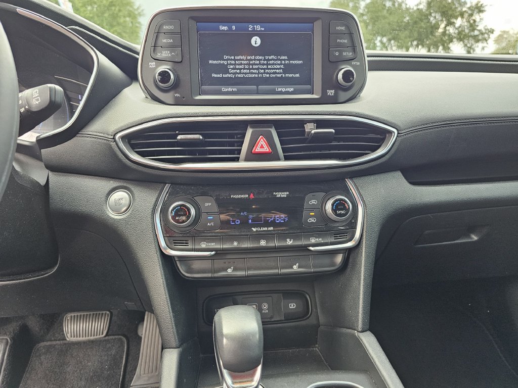 Used 2019 Hyundai Santa Fe SEL w/ Cargo Package FWD image 19