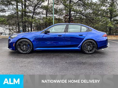 Used 2026 BMW M5 w/ Executive Package image 5