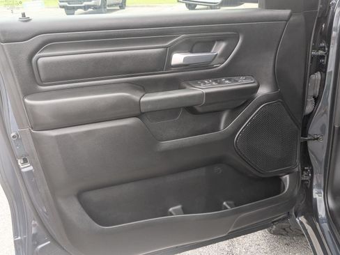 Used 2025 RAM 1500 Warlock AWD/4WD image 11