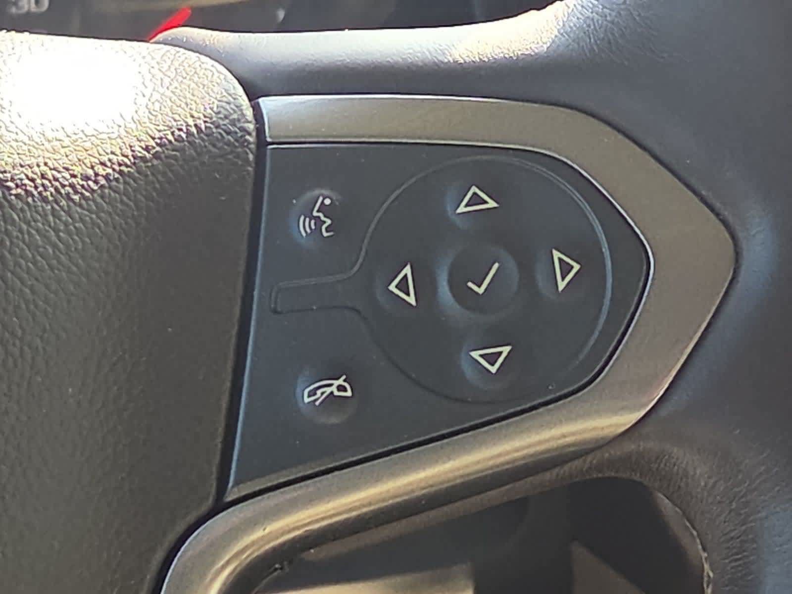 Used 2015 Chevrolet Tahoe LT RWD image 24