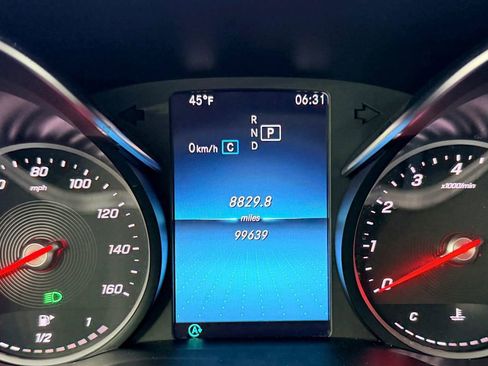 Used 2019 Mercedes-Benz C 300 4MATIC Sedan image 17