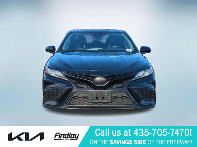 Used 2022 Toyota Camry XSE w/ Navigation Upgrade Package FWD image 3