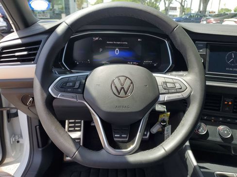 Used 2024 Volkswagen Jetta Sport FWD image 21