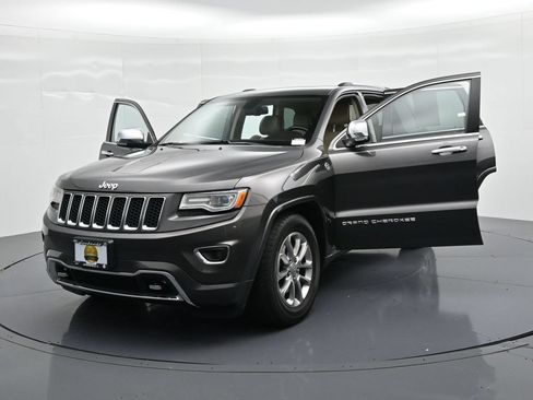 Used 2015 Jeep Grand Cherokee Overland AWD/4WD image 25