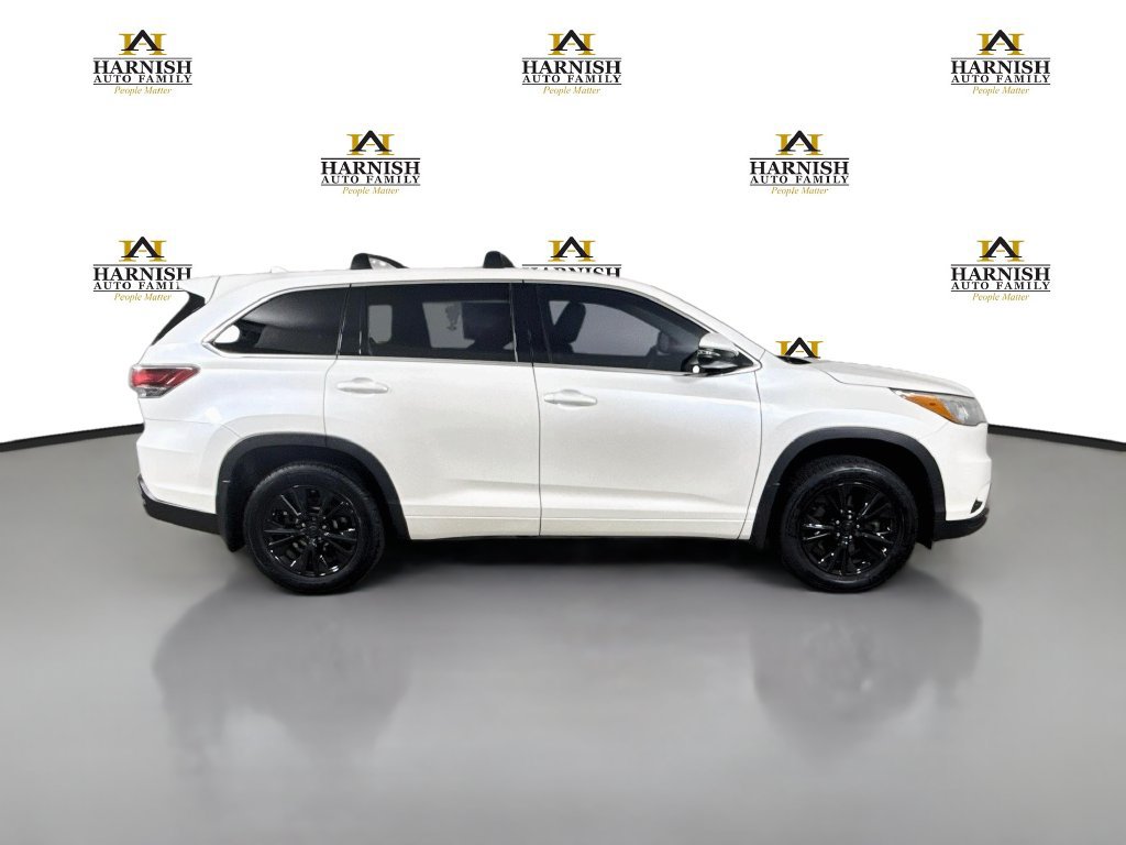 Used 2015 Toyota Highlander Plus AWD/4WD image 8