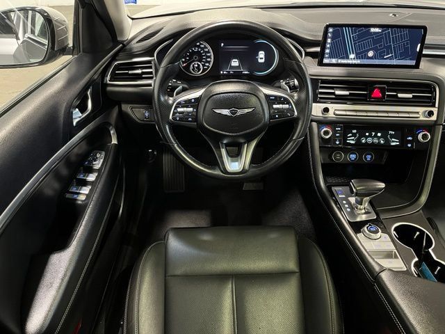 Used 2025 Genesis G70 2.5T RWD image 18