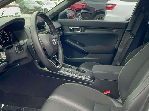 Used 2024 Honda Civic Sport image 14