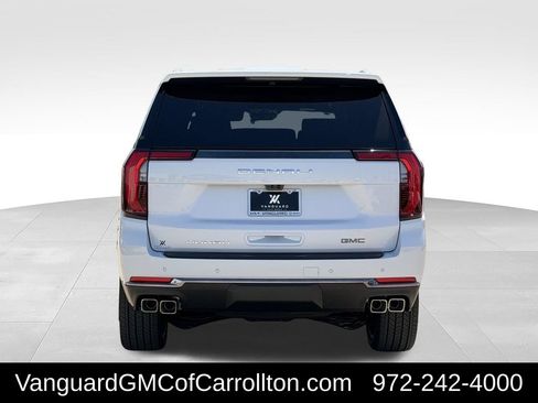 New 2027 GMC Yukon Denali Ultimate AWD/4WD image 4