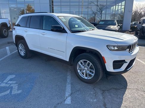 New 2026 Jeep Grand Cherokee Laredo X AWD/4WD image 40