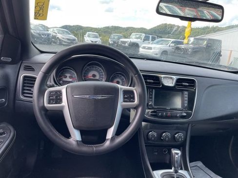 Used 2014 Chrysler 200 Limited w/ Sun/Sound Group image 14