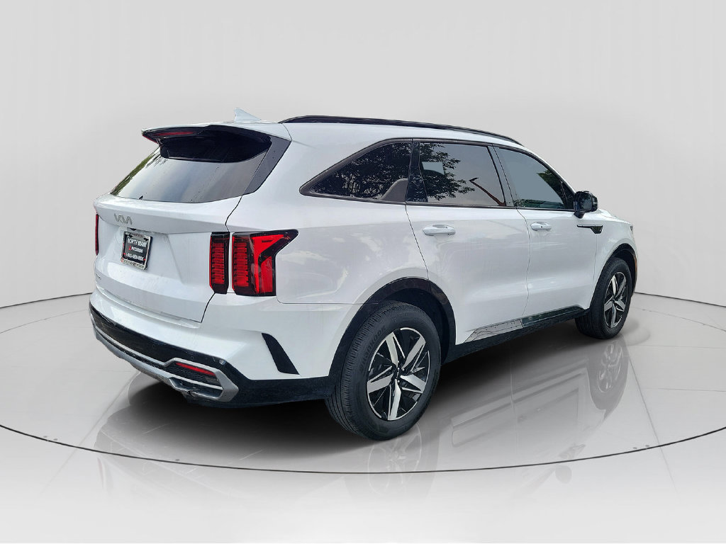 Used 2023 Kia Sorento S w/ Panoramic Sunroof Package FWD image 7