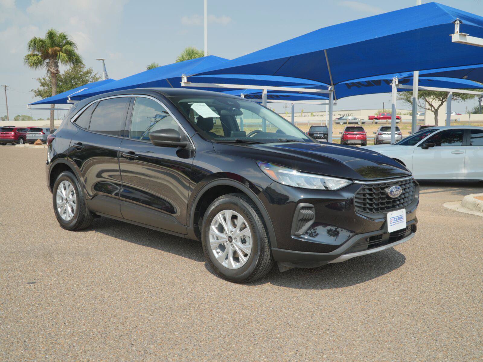 Used 2024 Ford Escape Active FWD image 3