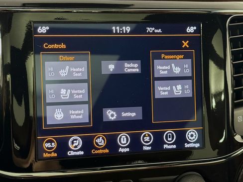 Used 2021 Jeep Grand Cherokee Summit w/ Platinum Series Group AWD/4WD image 21