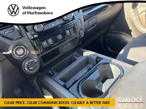 Used 2024 Nissan Titan SV w/ SV Bronze Edition Package image 20
