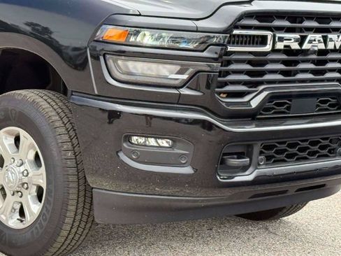 New 2026 RAM 2500 Big Horn AWD/4WD image 10