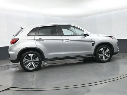 Used 2024 Mitsubishi Outlander Sport ES AWD/4WD image 4