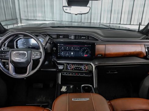 Used 2024 GMC Sierra 2500 Denali Ultimate w/ Max Trailering Package image 14