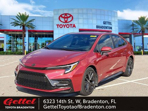 Certified 2023 Toyota Corolla SE image 1