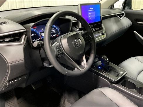 Certified 2026 Toyota Corolla Cross XLE w/ Convenience Package AWD/4WD image 15